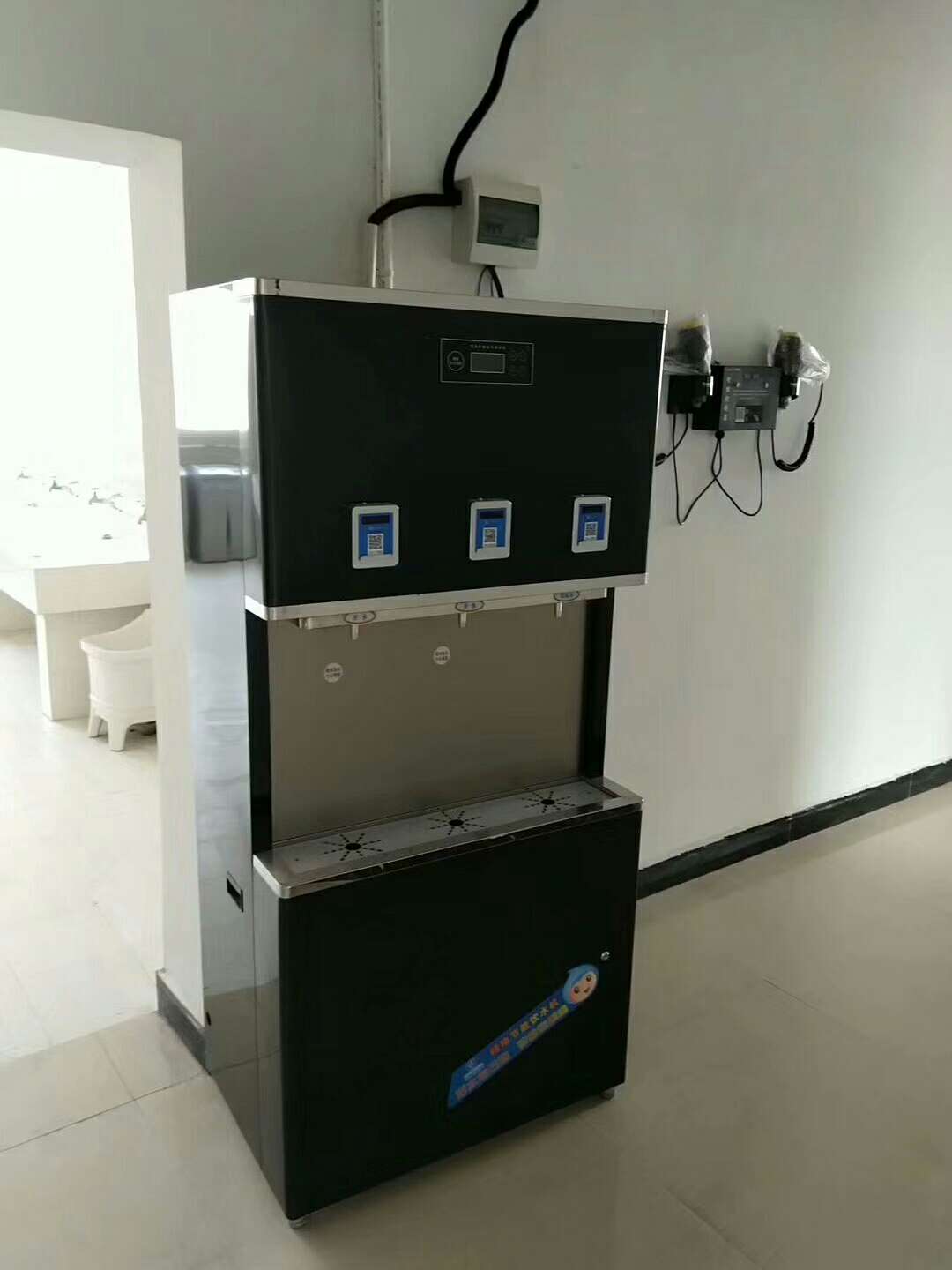 1581506485523777.jpg 1581506485523777.jpg